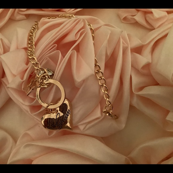 Guess Jewelry - Beautiful guess charm bracelet so pretty!